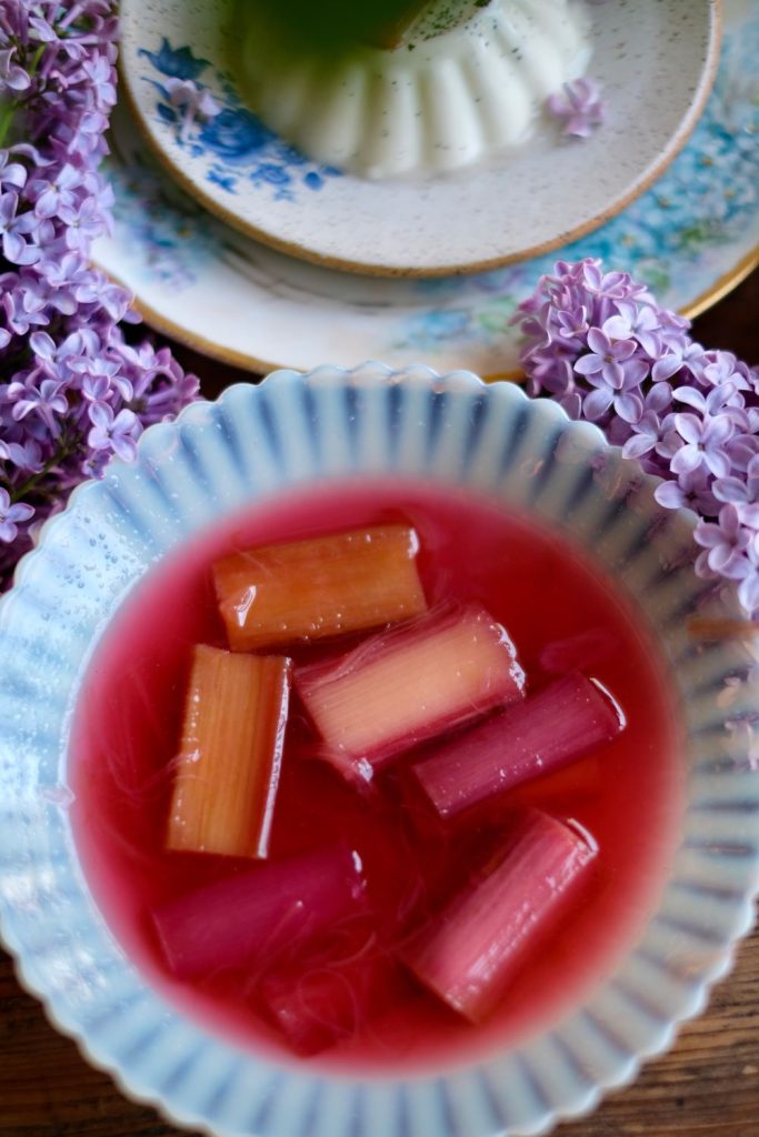 Lightly poached rhubarb in a bowl